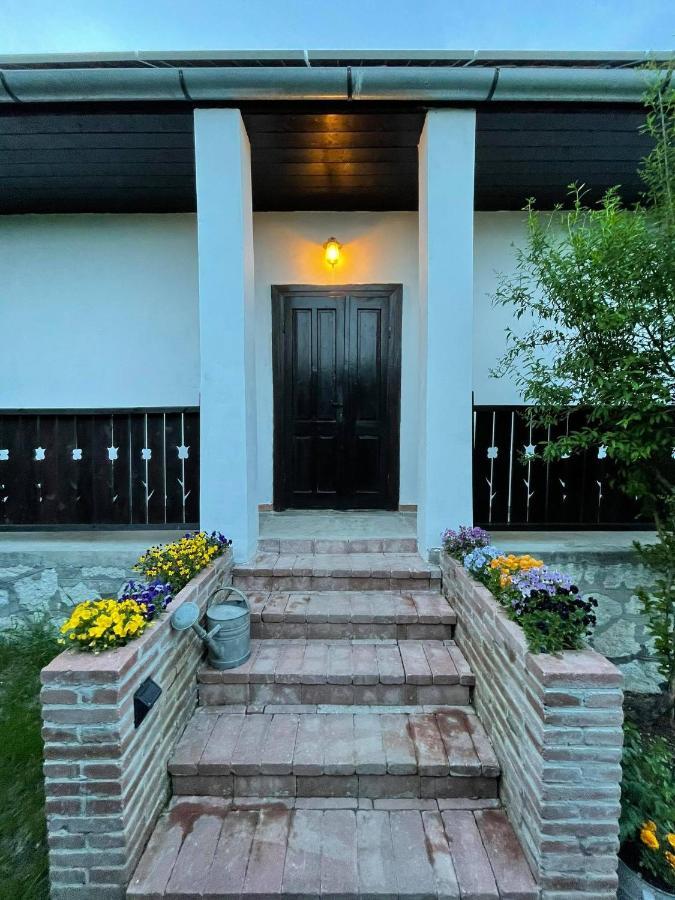 Main Road Seven Vendeghaz Apartment Fuzerradvany Exterior photo